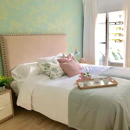 Premium In Benalbeach, Apartment Benalmadena